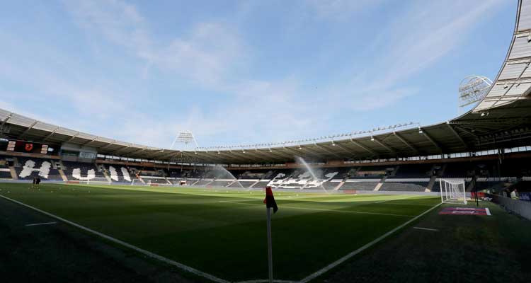 Hull City Coach 10th April 2019